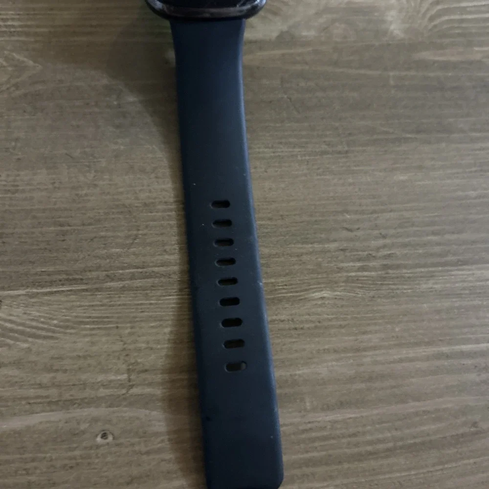 Fitbit Sense FB512 GPS Health Smartwatch Heart Rate SpO2 ECG Fitness Watch- Read